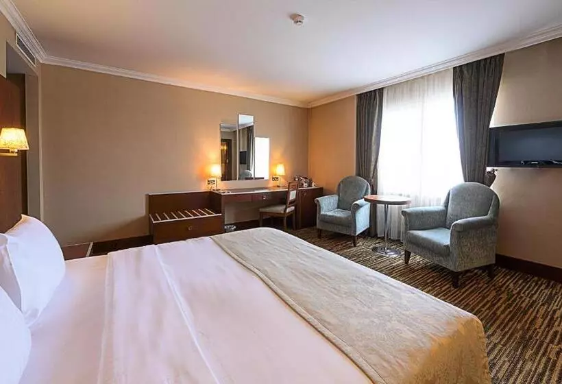 Dream Hill Business Deluxe Hotel Asia