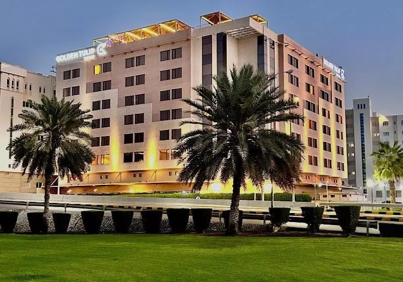 هتل Golden Tulip Muscat