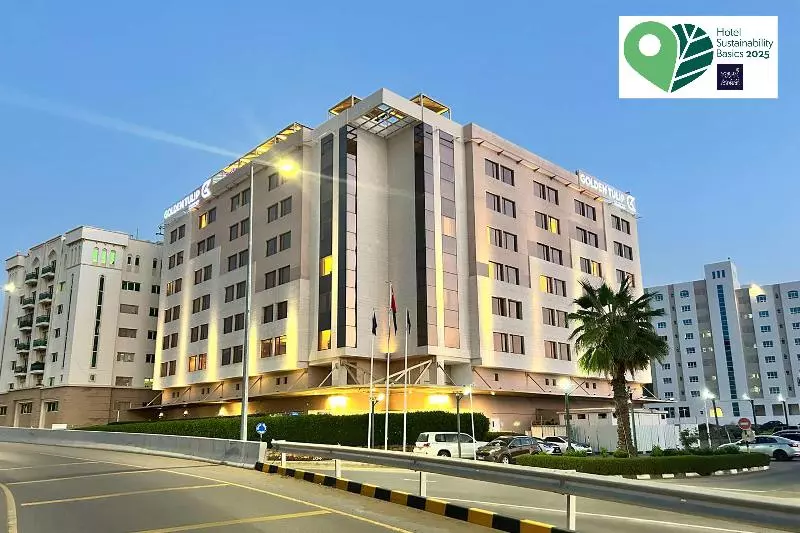 هتل Golden Tulip Muscat