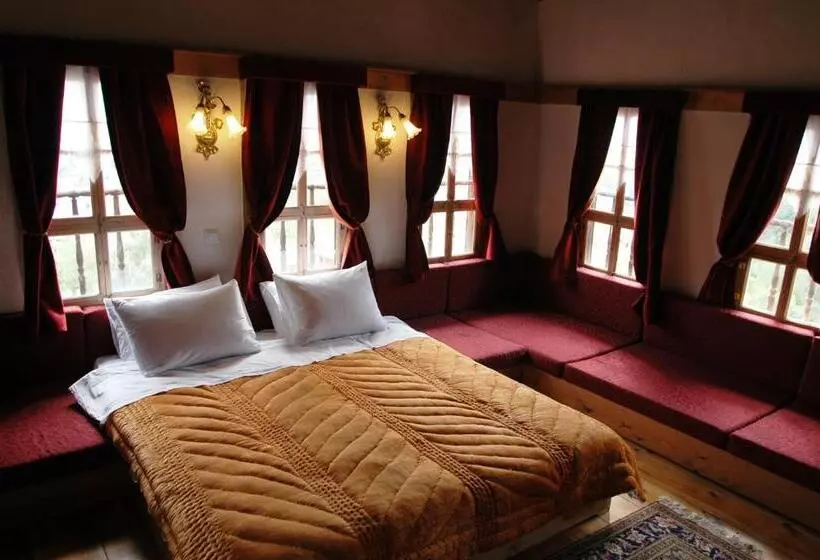 בית מלון כפרי Gulevi Safranbolu