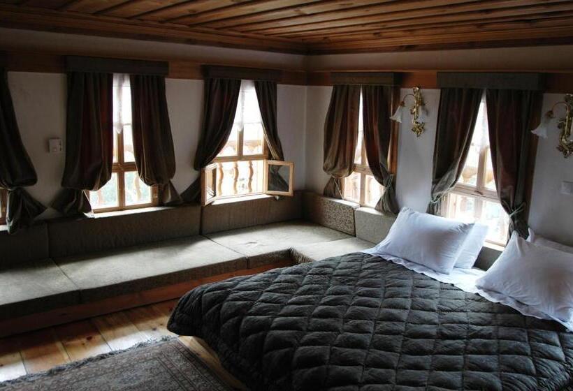 ホテル Gulevi Safranbolu