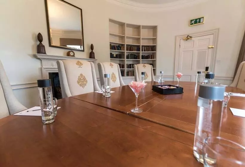 فندق Highfield Park