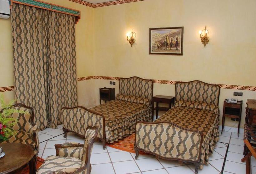 فندق Hôtel Le Tinsouline