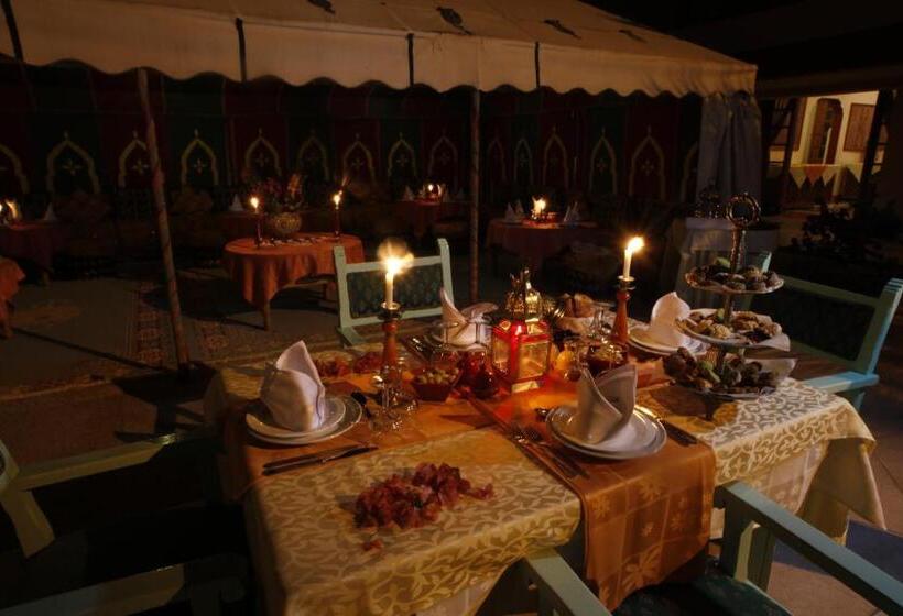 فندق Hôtel Le Tinsouline