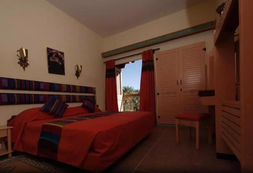 هتل Hôtel Le Tinsouline