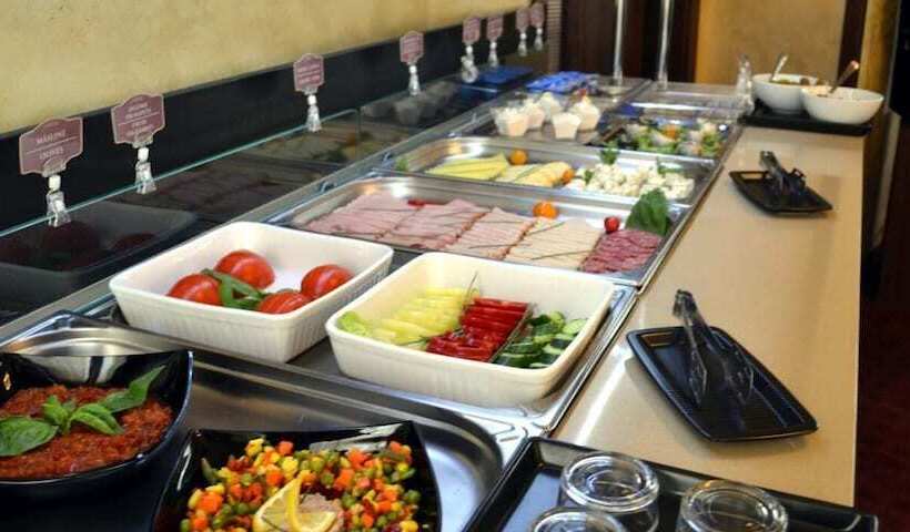 هتل Inter Business Bucharest