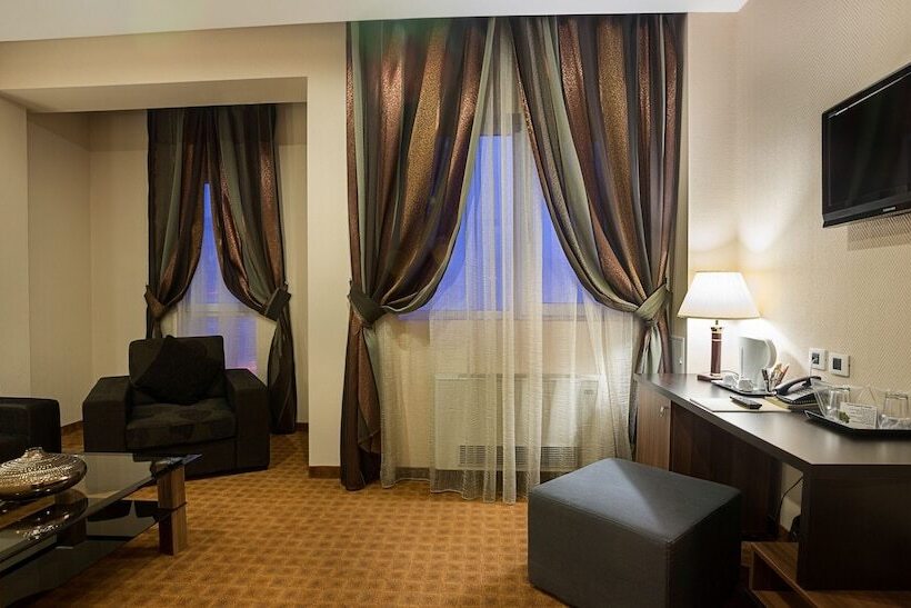 هتل Inter Business Bucharest