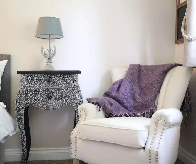 Отель Merrymouth Inn