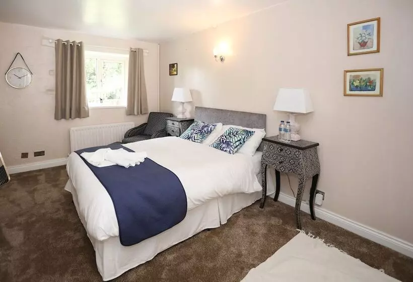 Отель Merrymouth Inn