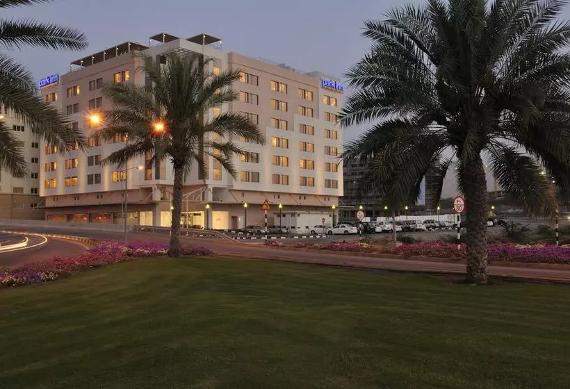هتل Golden Tulip Muscat