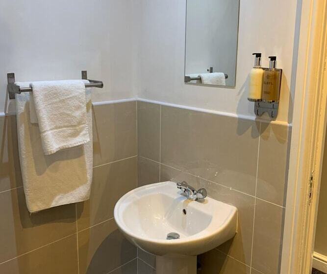 Hotelli The Beechwood