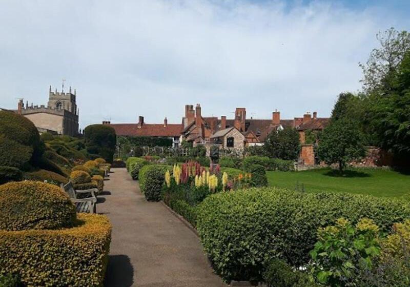 호텔 The Blue Boar