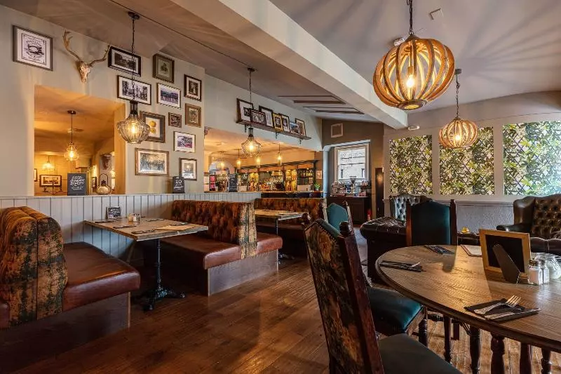 The Kings Arms And Royal Hotel, Godalming, Surrey