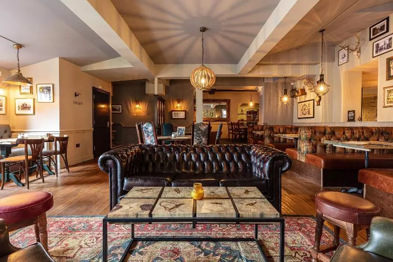 The Kings Arms And Royal Hotel, Godalming, Surrey