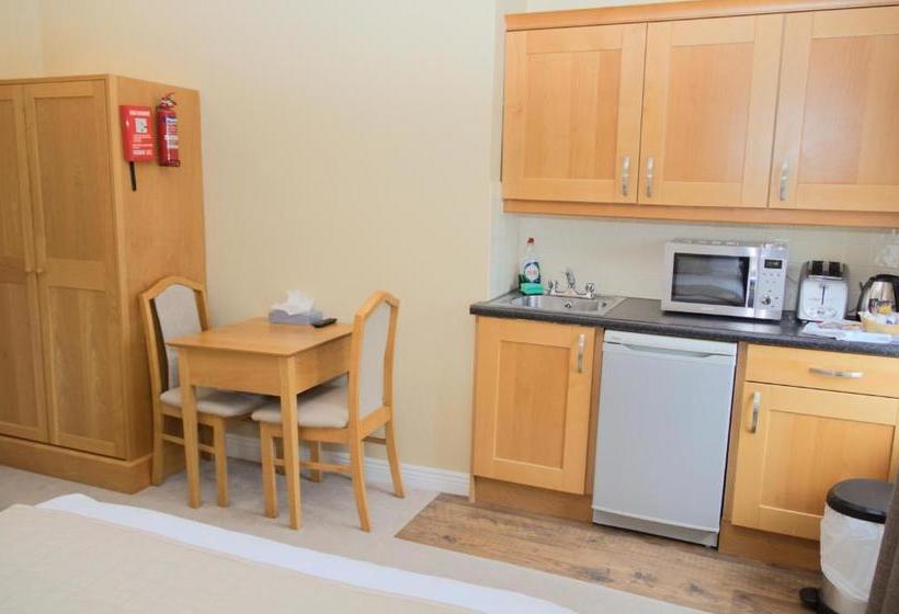 Latchfords Self Catering Apartments