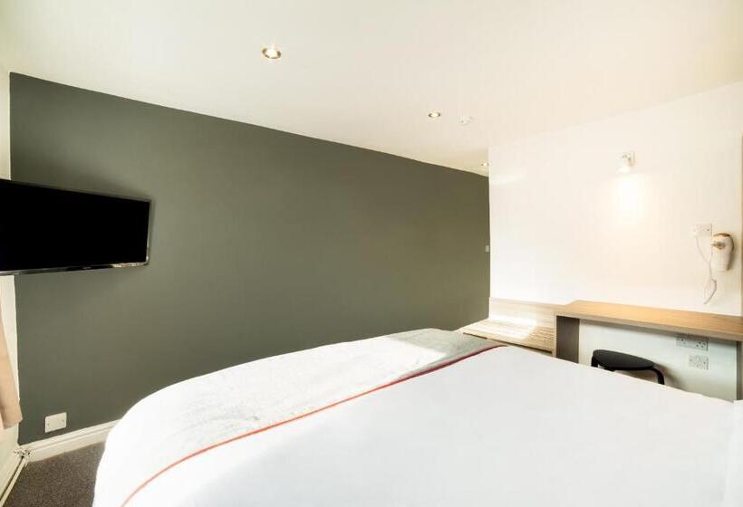 The Connaught Hotel Wolverhampton