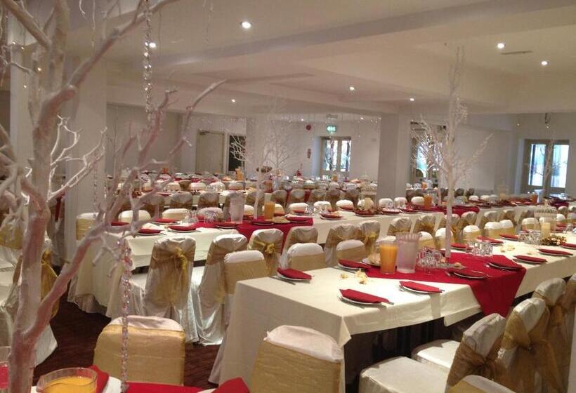 The Connaught Hotel Wolverhampton