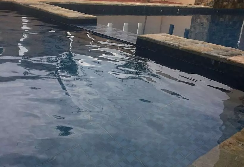 Casa Trias Hotel And Beach Resort