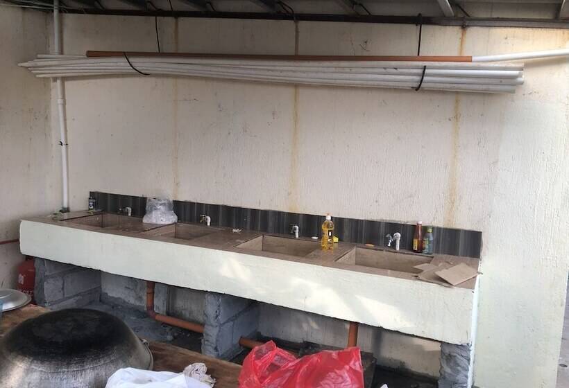 Casa Trias Hotel And Beach Resort