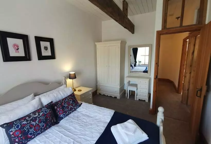 Copley Cottage