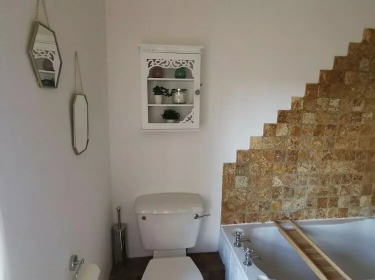 Copley Cottage