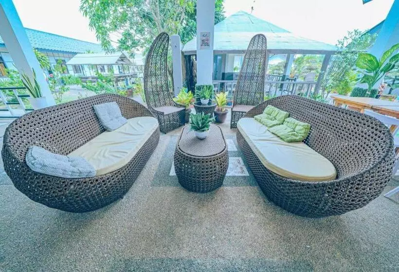 Hotel Juness Beach Resort