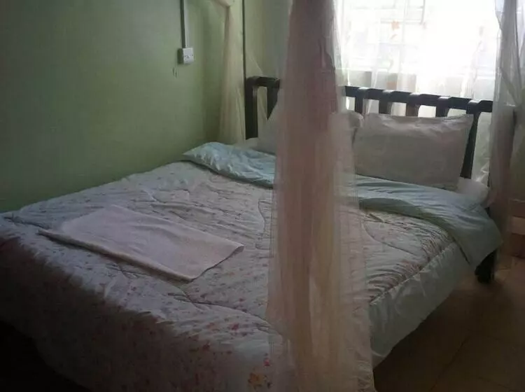 هتل Stemuki Guest House