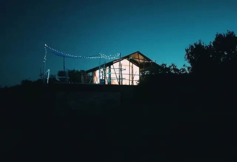 Lovely Cottage With Sea Views In Selca, Croatia