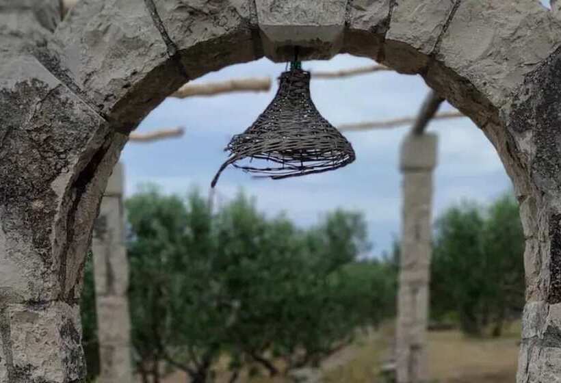 Lovely Cottage With Sea Views In Selca, Croatia