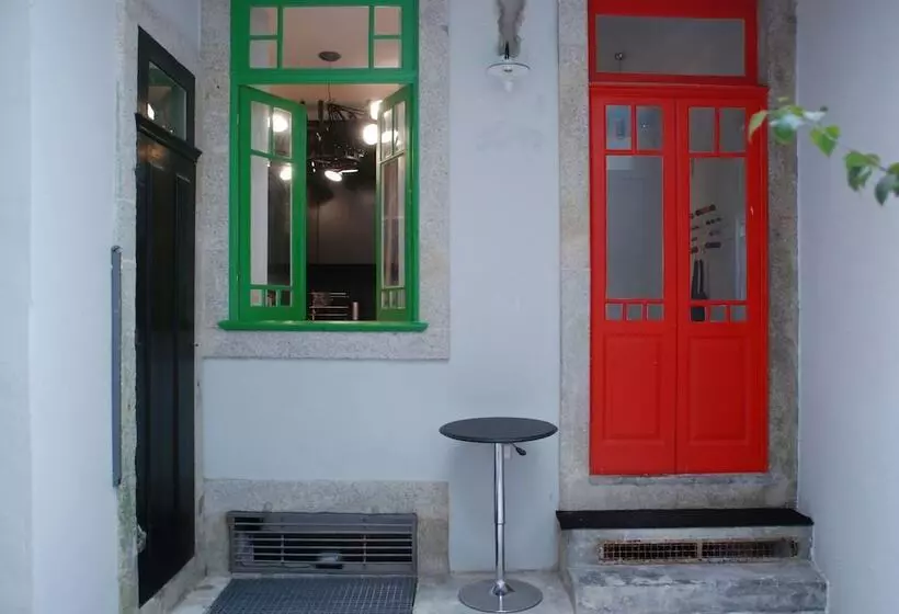 پانسیون 14º Esquadra — Cais Das Pedras Guest House