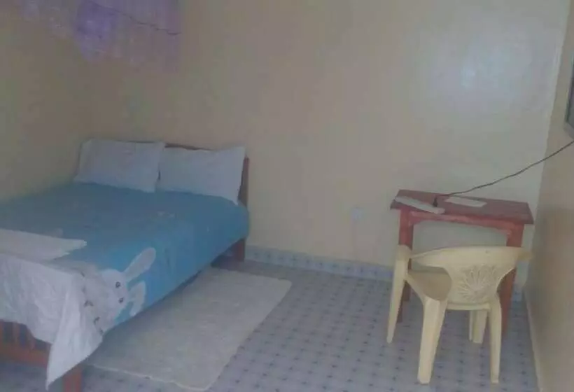 پانسیون Benaris Hotel & Lodge