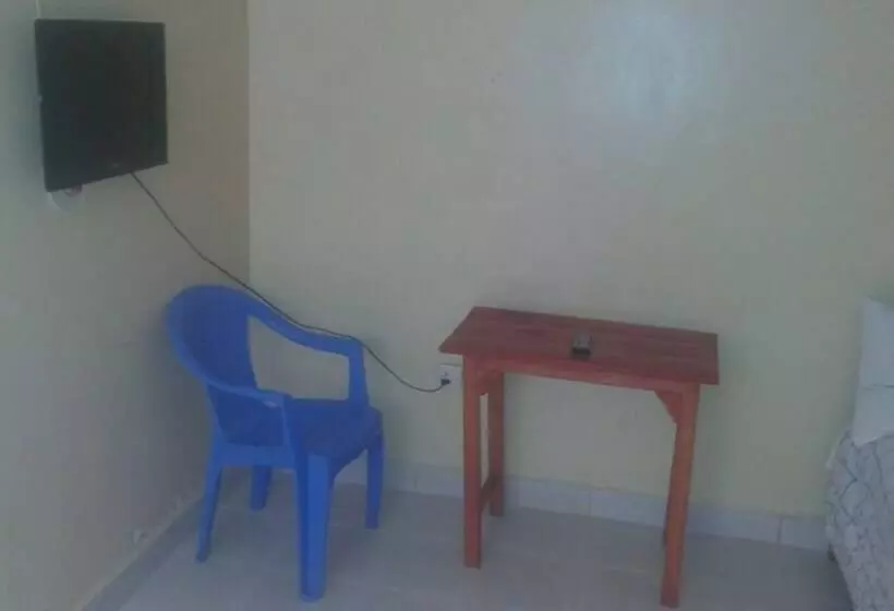 پانسیون Benaris Hotel & Lodge