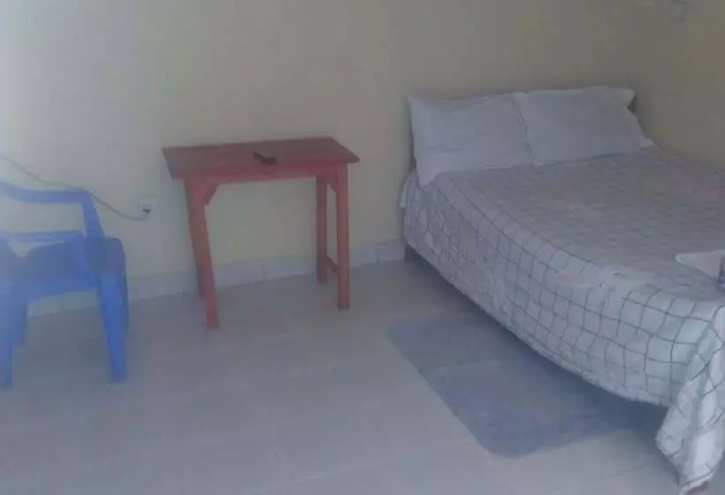 پانسیون Benaris Hotel & Lodge