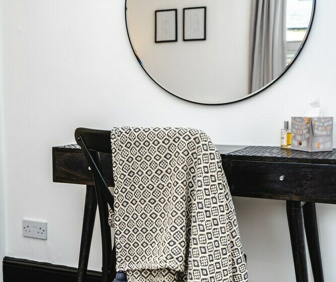 펜션 Best Stays York  Bishy Road Abode