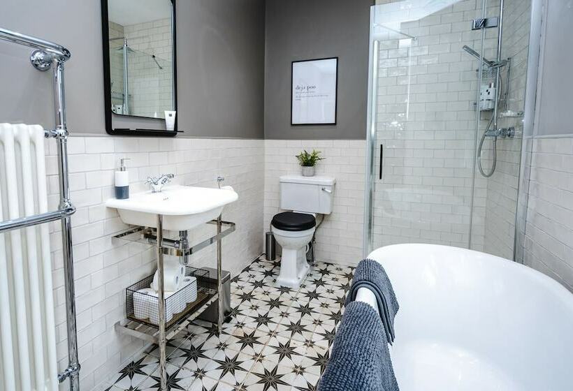 펜션 Best Stays York  Bishy Road Abode