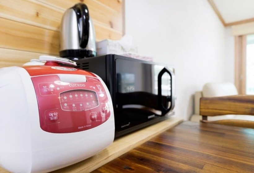 Tongyeong Tongyeong And Sea Pension