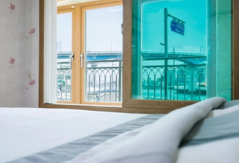 Tongyeong Tongyeong And Sea Pension