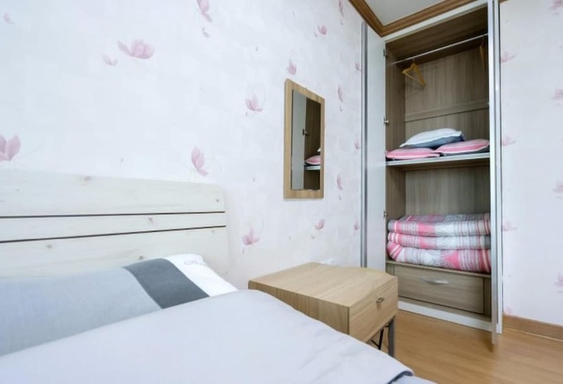 Tongyeong Tongyeong And Sea Pension