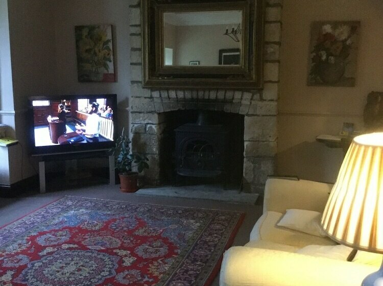 مبيت وإفطار Sodbury House