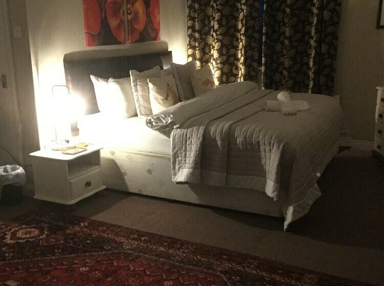 مبيت وإفطار Sodbury House