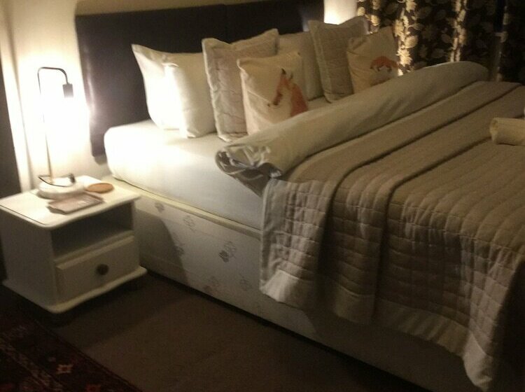 مبيت وإفطار Sodbury House