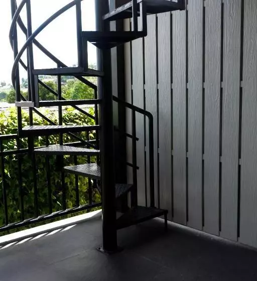 Hotelli Ama Maesalong