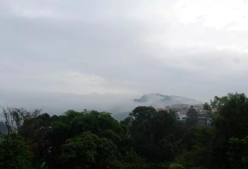 Hotelli Ama Maesalong