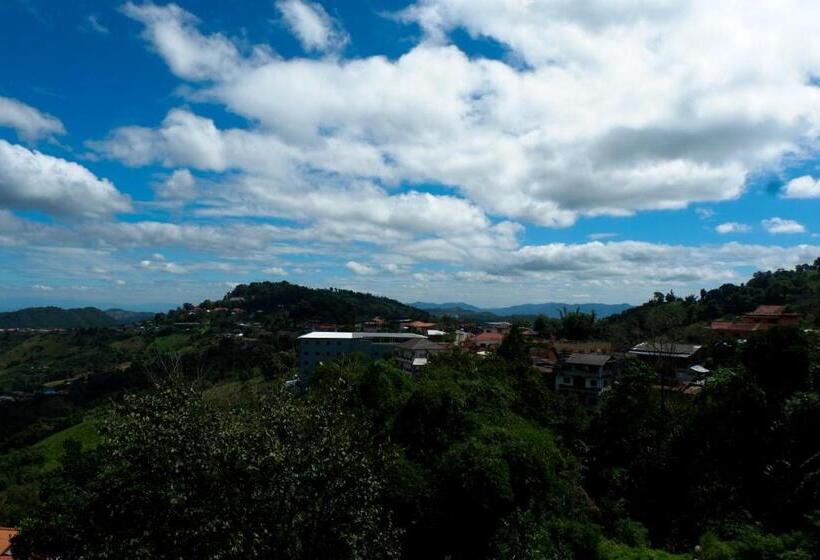 فندق Ama Maesalong