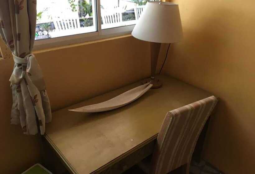 فندق Greenhouse Ecolodge