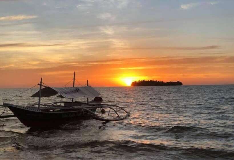 فندق Istana Baylon Resort