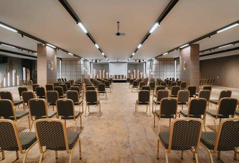 هتل Mercure Trabzon