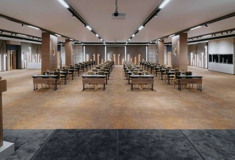 هتل Mercure Trabzon