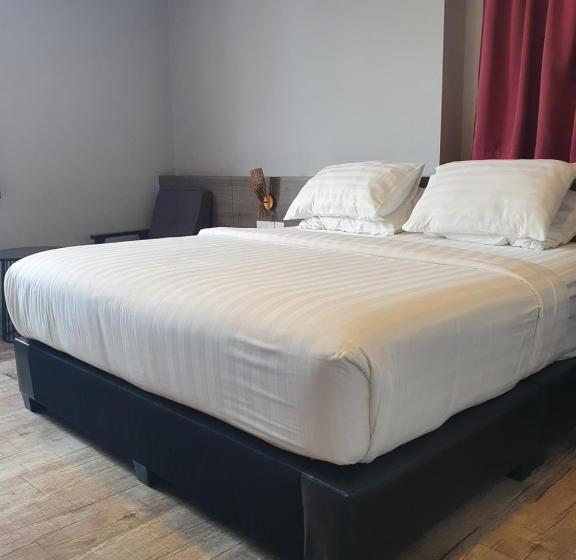 בית מלון כפרי See Foo