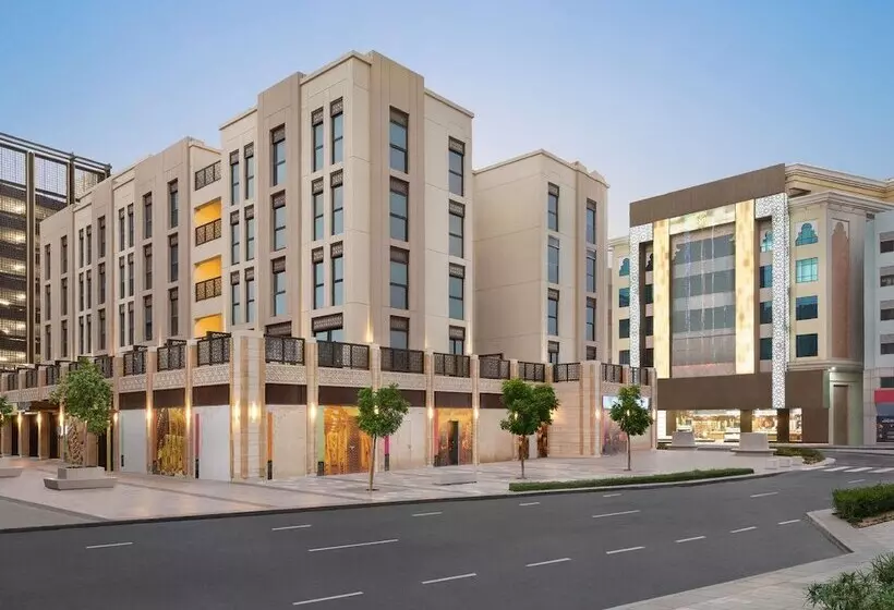 Hotelli Super 8 By Wyndham Dubai Deira